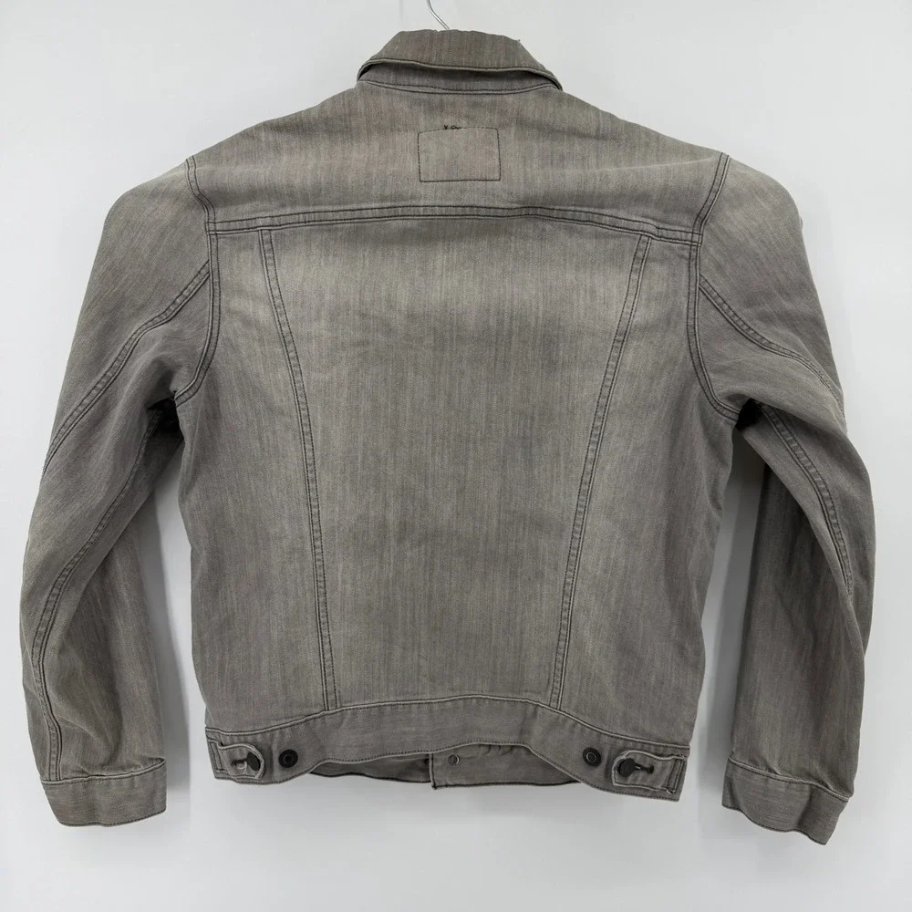 Levis see picture